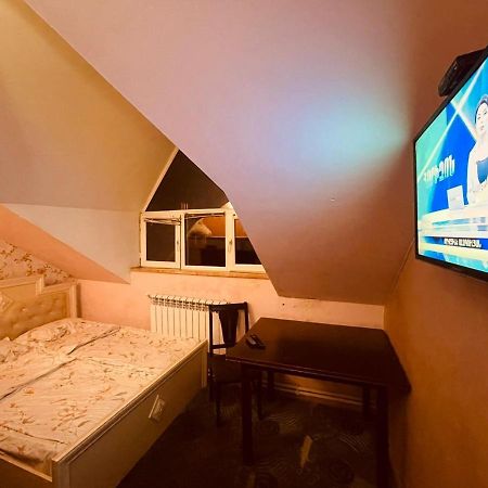 Crystal Villa Hotel 예레반 외부 사진